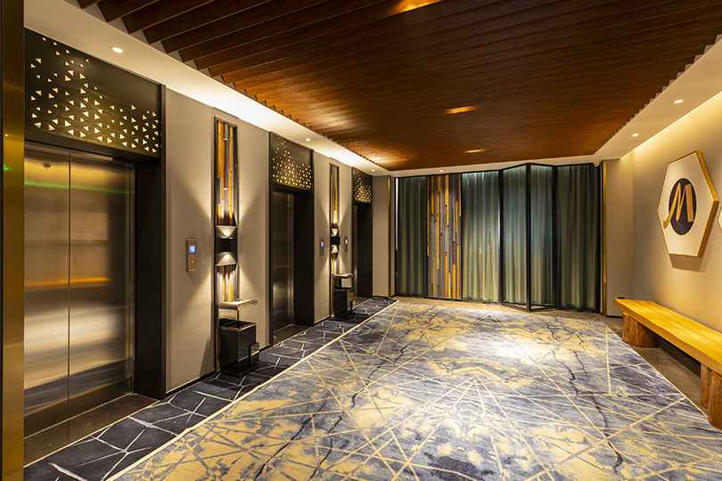 大厅电梯1.jpg 大厅电梯1.jpg